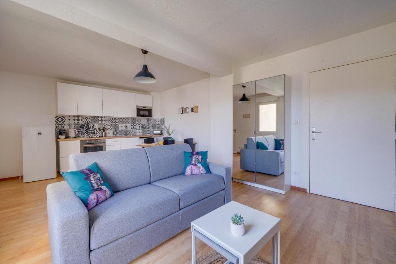 Apt De 30 M2 - 5 Min De Bordeaux - Terrasse - Parking Cenon Exterior foto